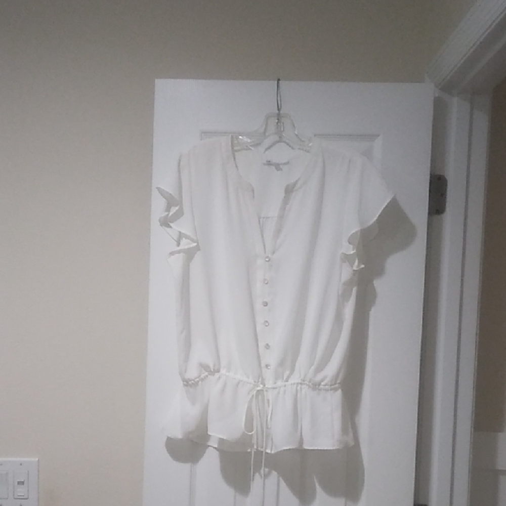 Elegant White Ruffle Sleeve Top